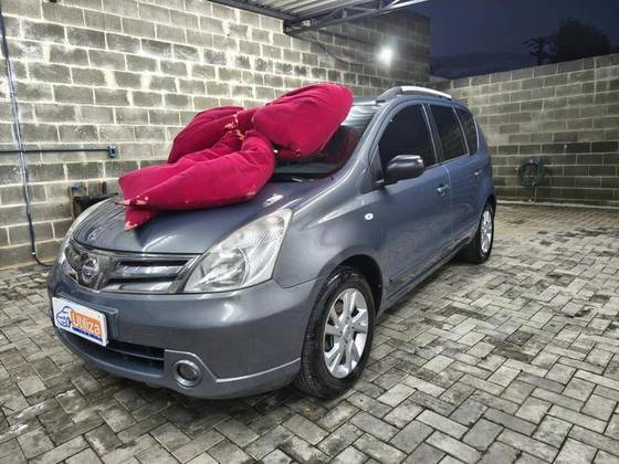 NISSAN LIVINA 1.6 16V FLEX 4P MANUAL NISSAN LIVINA 1.6 16V FLEX 4P MANUAL